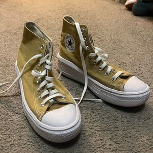 Converse Yellow Sneakers High-Top Canvas with White Rubber Sole